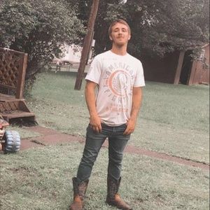 Meet your Posher, Corey